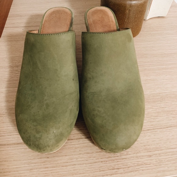 Madewell clogs/mules - Picture 1 of 6
